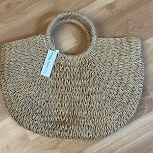 NWT LULU dharma Handwoven Ratan Straw Top Handle Boho Bohemian Tote Beach Bag